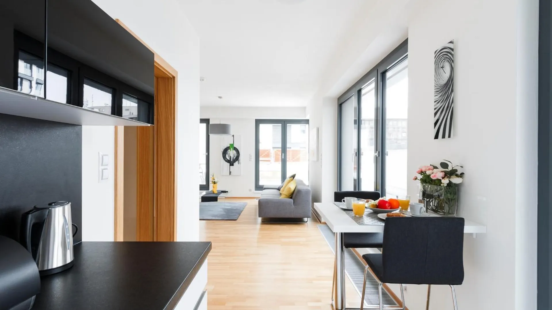 Prague Days - Luxurious Apartments In Trendy Zizkov