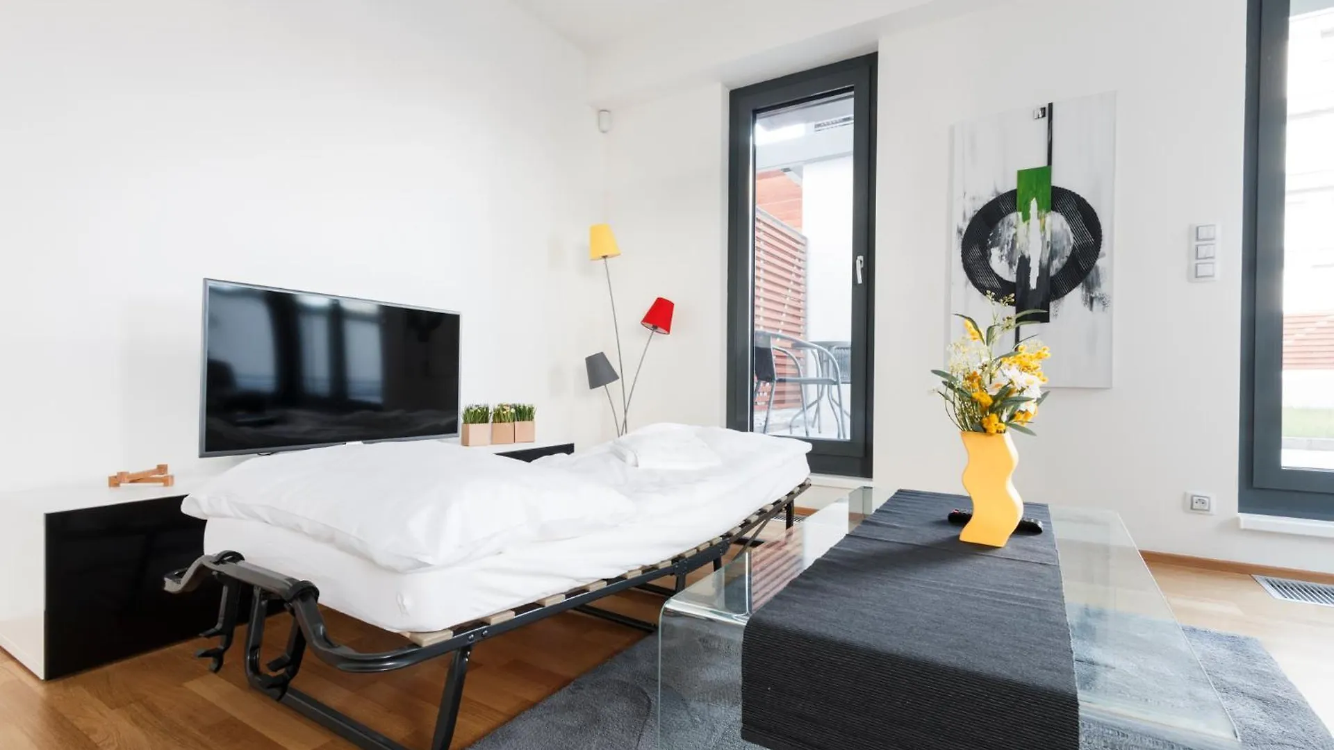 Prague Days - Luxurious Apartments In Trendy Zizkov Czech Republic
