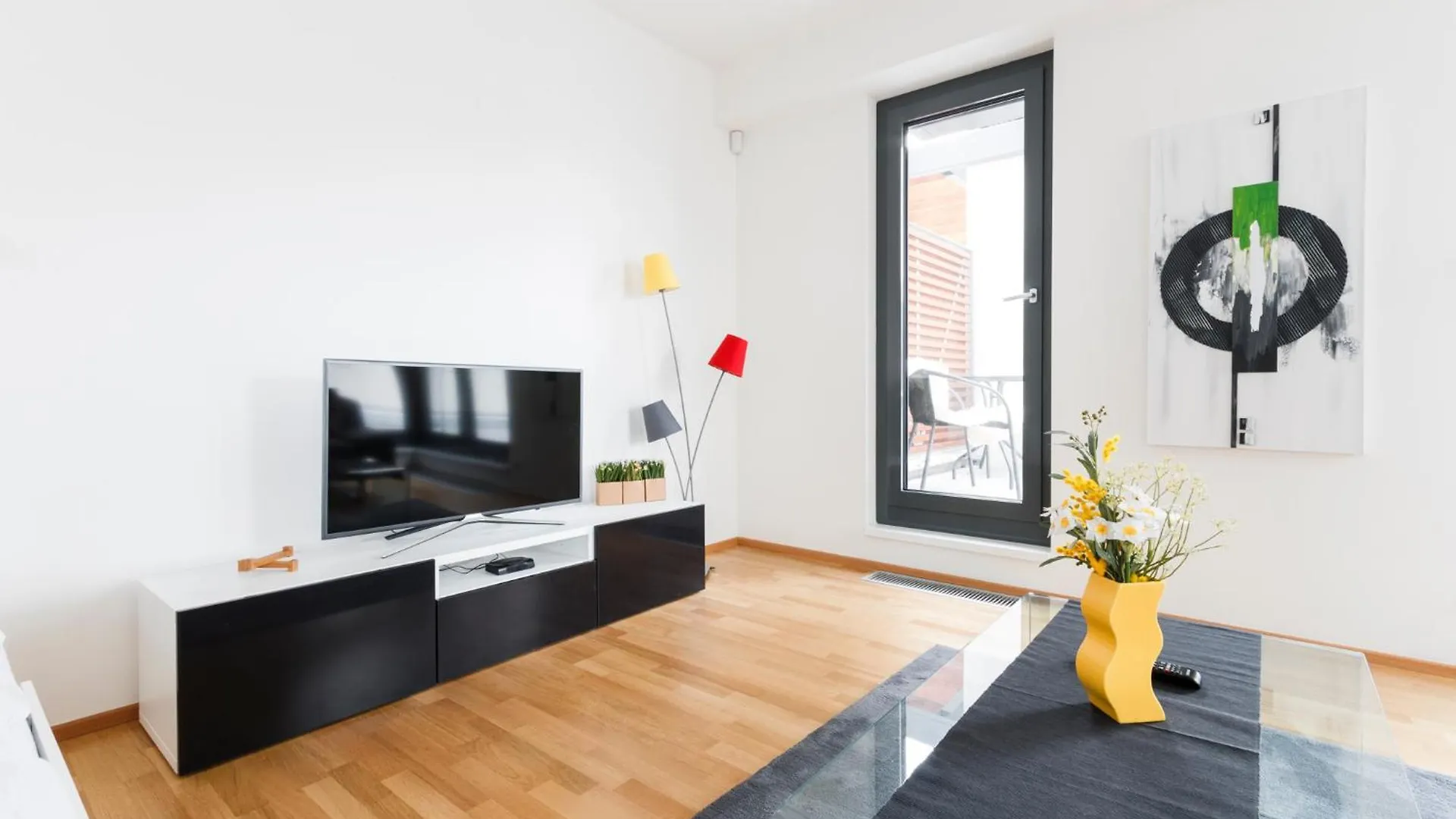 Prague Days - Luxurious Apartments In Trendy Zizkov