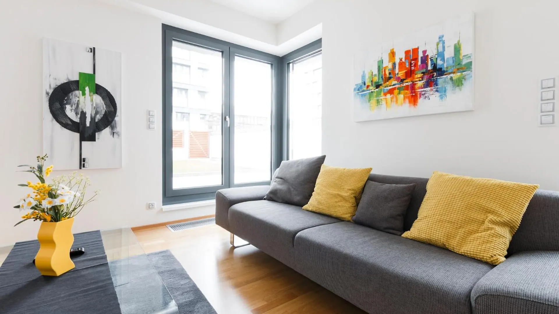Prague Days - Luxurious Apartments In Trendy Zizkov